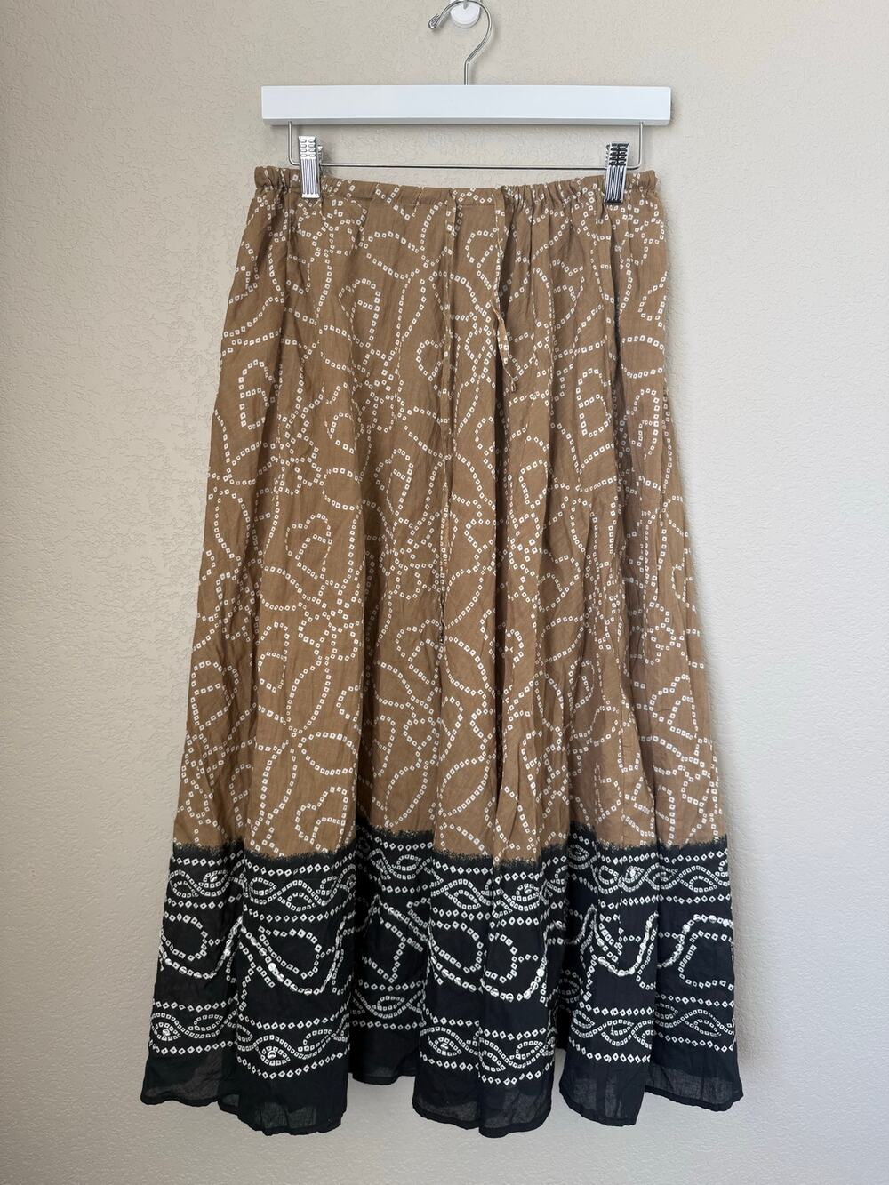 White Stag Bandana Print Boho Maxi Skirt Brown Black Elastic Waist Medium